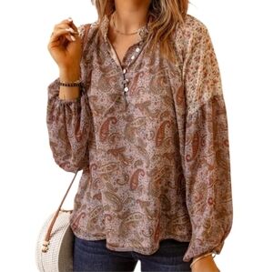 NWT Gimmicks Paisley Floral Chiffon Boho Blouse